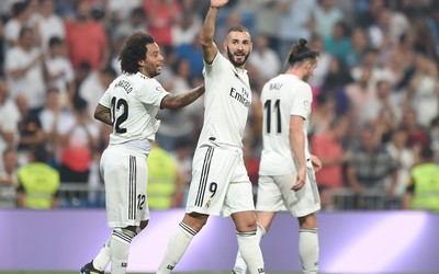 杏运体育快讯-佩德里被称金童传奇正在书写